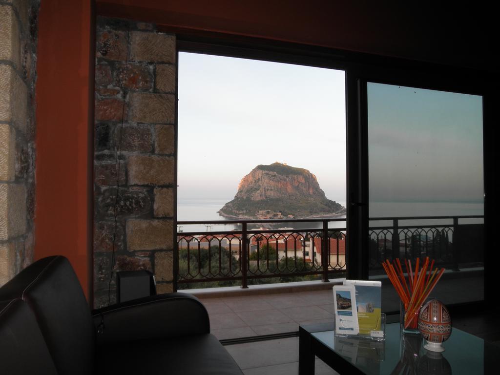 Villa Cazala Monemvasia Luaran gambar