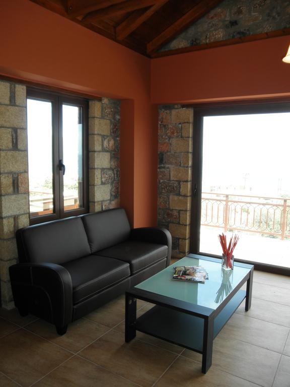 Villa Cazala Monemvasia Luaran gambar